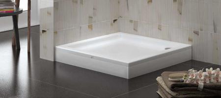 Shower tray with square panel